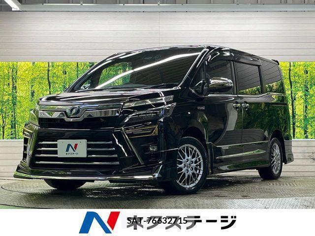 Toyota VOXY HYBRID 2020-02 4244150-0