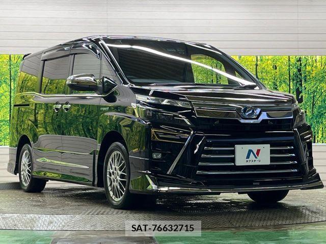Toyota VOXY HYBRID 2020-02 4244150-16