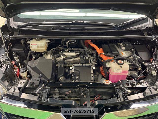 Toyota VOXY HYBRID 2020-02 4244150-19