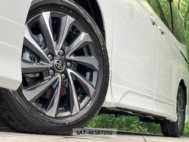 Toyota VOXY HYBRID 2026-01 4333170-13