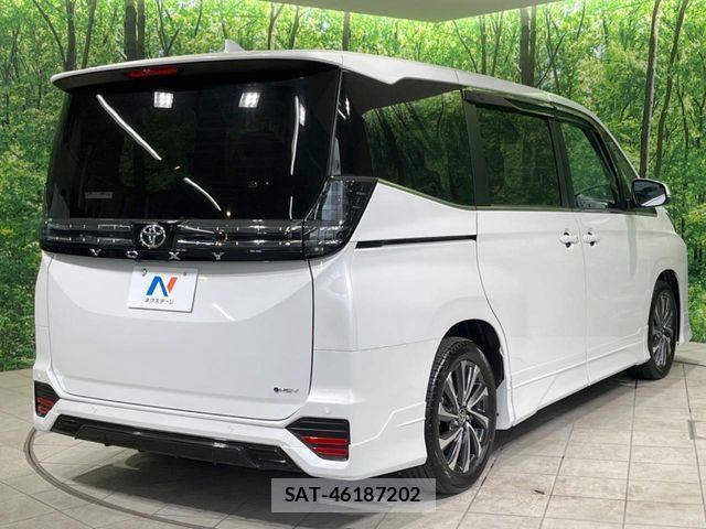 Toyota VOXY HYBRID 2026-01 4333170-17