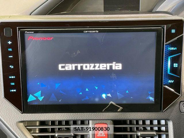 Toyota VOXY HYBRID 2017-12 4395804-3