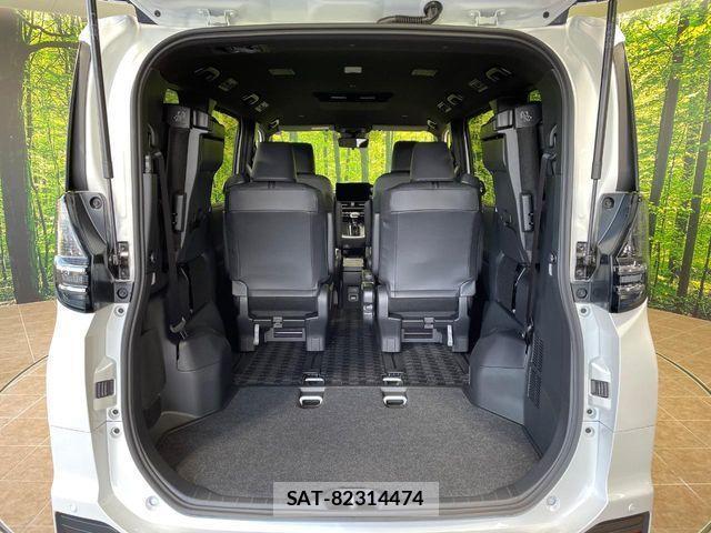 Toyota VOXY HYBRID 2026-01 4604369-10