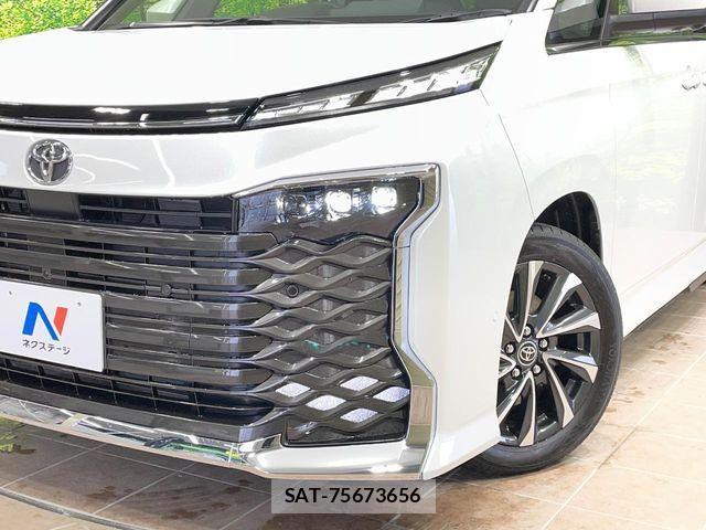 Toyota VOXY HYBRID 2026-02 4604361-12