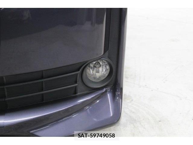 Toyota VOXY HYBRID 2014-08 4604436-15