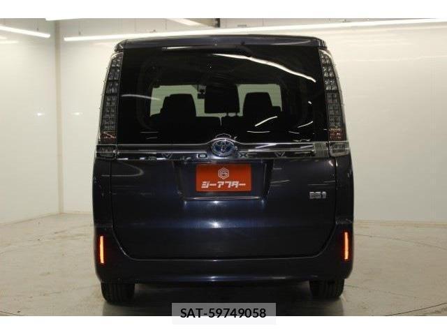 Toyota VOXY HYBRID 2014-08 4604436-5