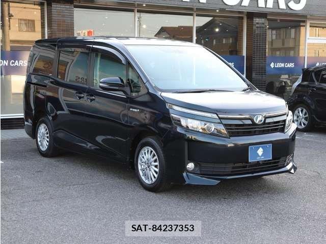 Toyota VOXY HYBRID 2014-04 4604431-2