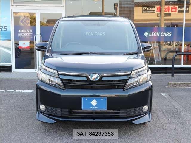 Toyota VOXY HYBRID 2014-04 4604431-5
