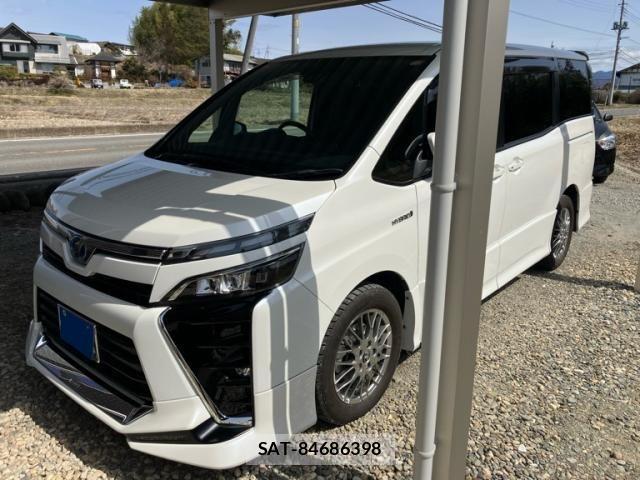 Toyota VOXY HYBRID 2017-08 4604420-0