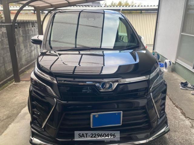 Toyota VOXY HYBRID 2018-06 4604414-0