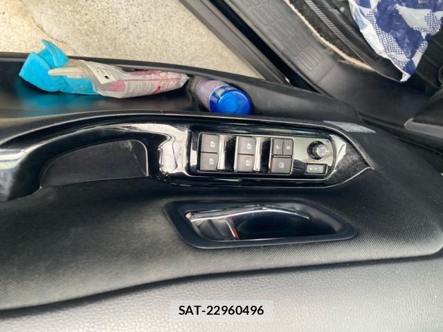Toyota VOXY HYBRID 2018-06 4604414-13