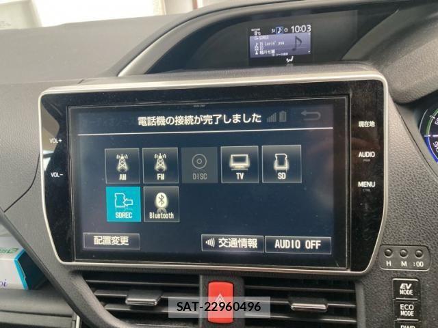 Toyota VOXY HYBRID 2018-06 4604414-21