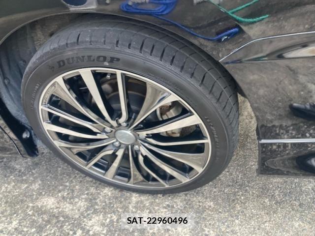 Toyota VOXY HYBRID 2018-06 4604414-7
