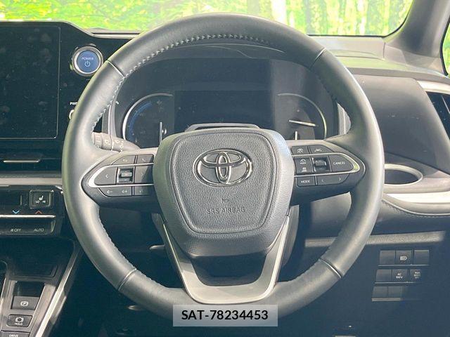 Toyota VOXY HYBRID 2023-04 4641569-11