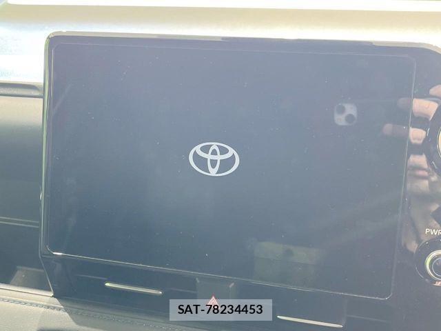 Toyota VOXY HYBRID 2023-04 4641569-3