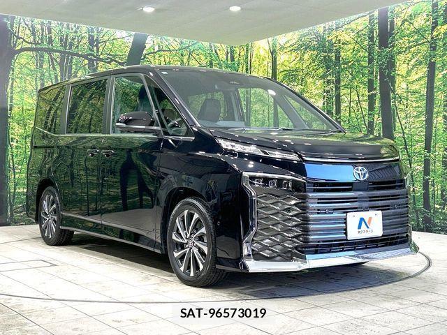 Toyota VOXY HYBRID 2025-04 4641563-16
