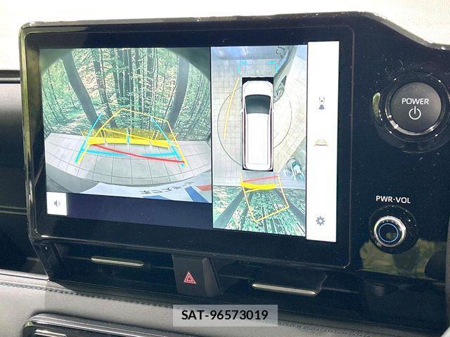 Toyota VOXY HYBRID 2025-04 4641563-3