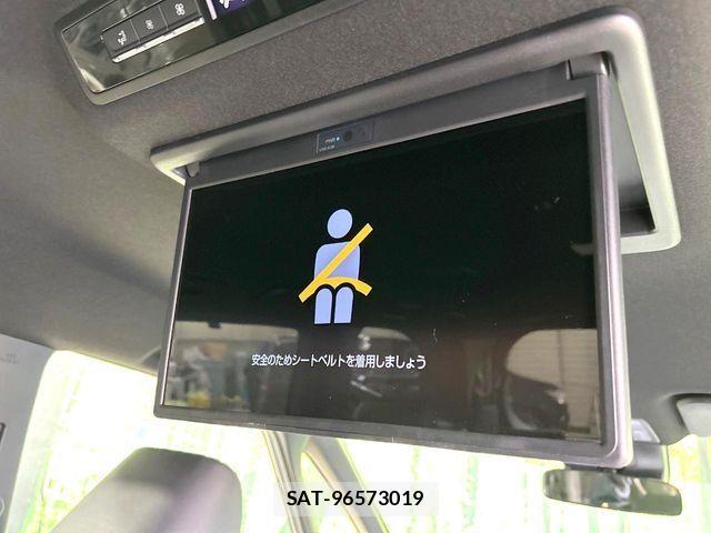 Toyota VOXY HYBRID 2025-04 4641563-4