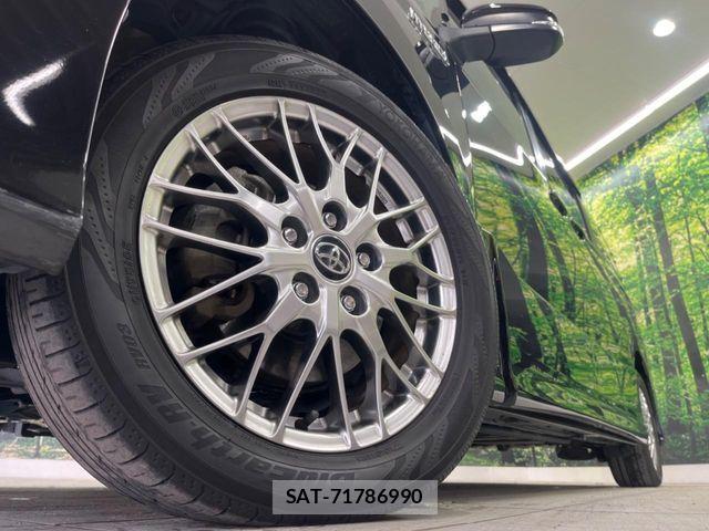 Toyota VOXY HYBRID 2018-01 4994150-13