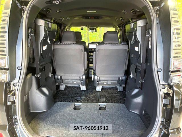 Toyota VOXY HYBRID 2019-12 4994126-10
