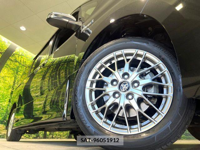 Toyota VOXY HYBRID 2019-12 4994126-13