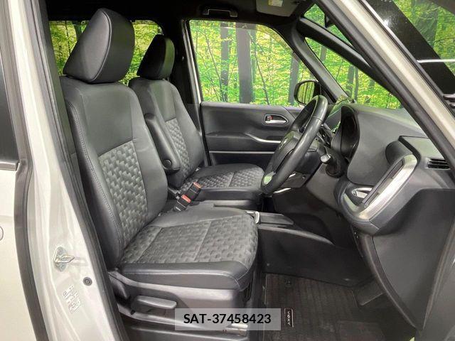 Toyota VOXY HYBRID 2023-06 4994012-7