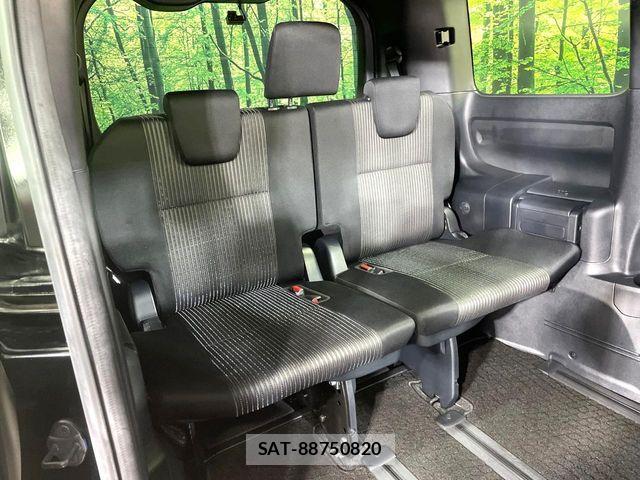 Toyota VOXY HYBRID 2020-07 4994122-9