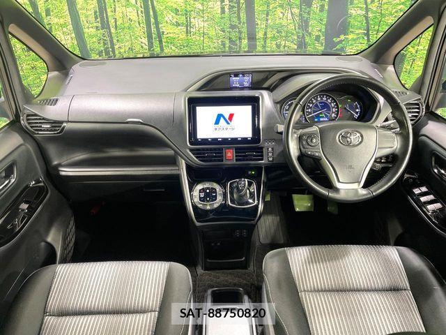 Toyota VOXY HYBRID 2020-07 4994122-1