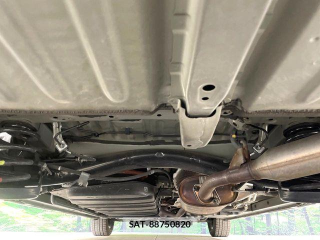 Toyota VOXY HYBRID 2020-07 4994122-19