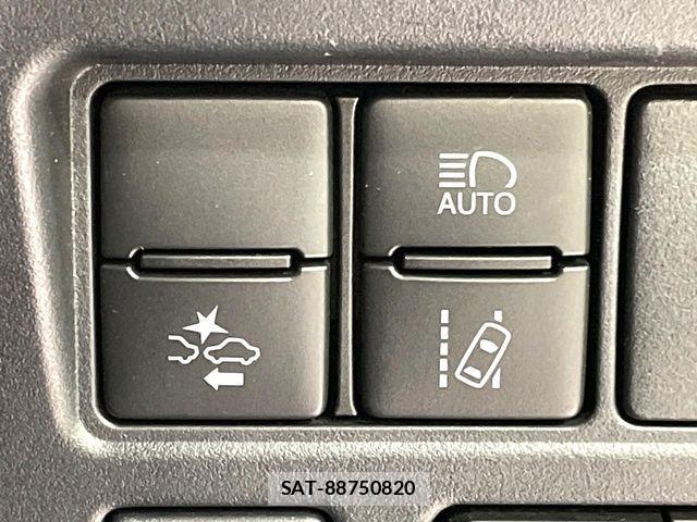 Toyota VOXY HYBRID 2020-07 4994122-5
