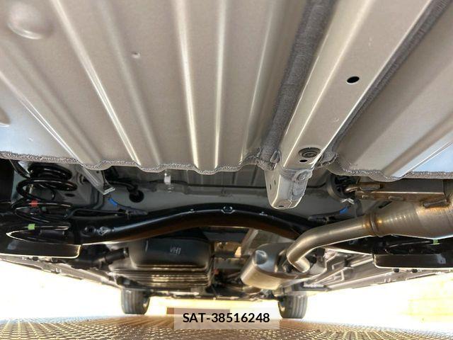 Toyota VOXY HYBRID 2026-02 5882591-18