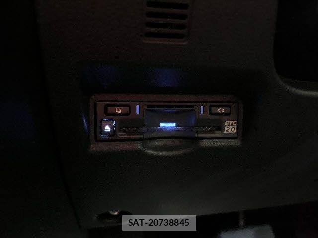 Toyota VOXY HYBRID 2026-02 5882597-15