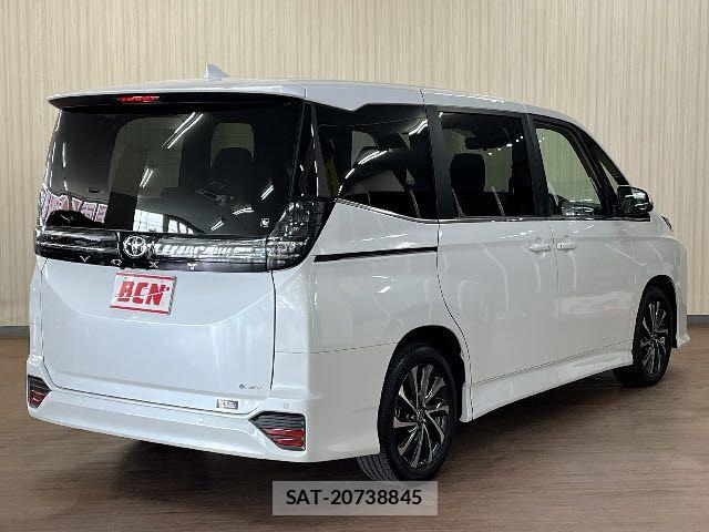 Toyota VOXY HYBRID 2026-02 5882597-2