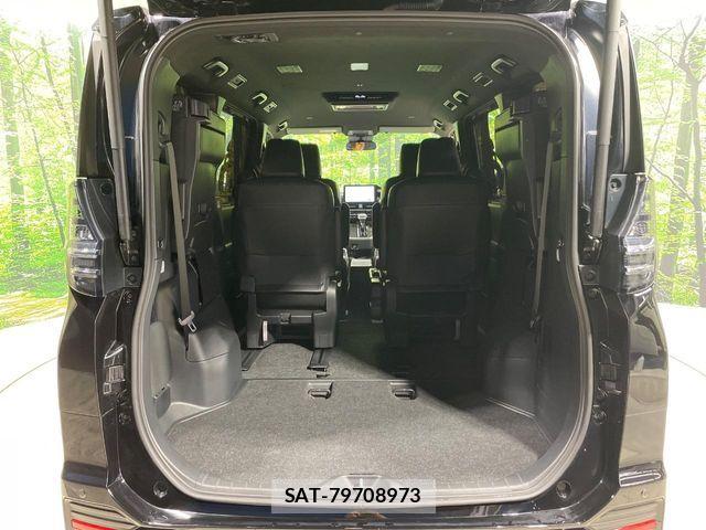 Toyota VOXY HYBRID 2024-09 5882640-9
