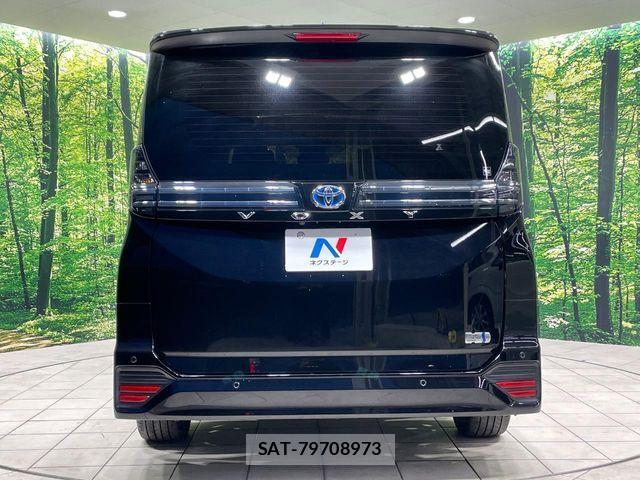 Toyota VOXY HYBRID 2024-09 5882640-14