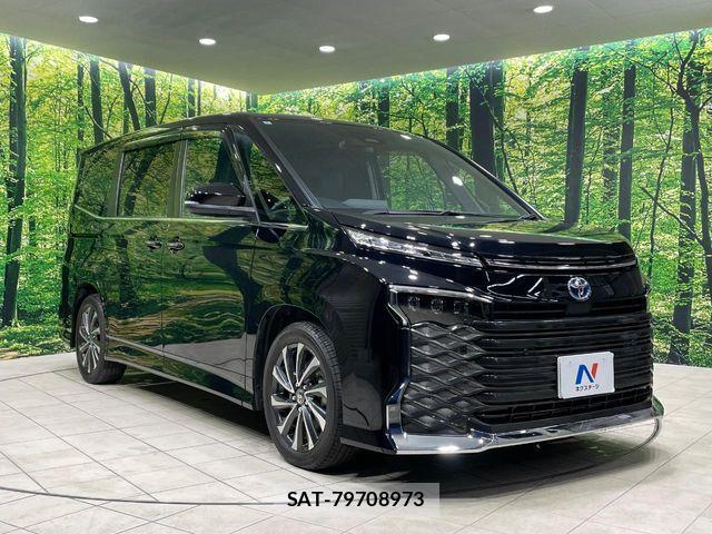 Toyota VOXY HYBRID 2024-09 5882640-15