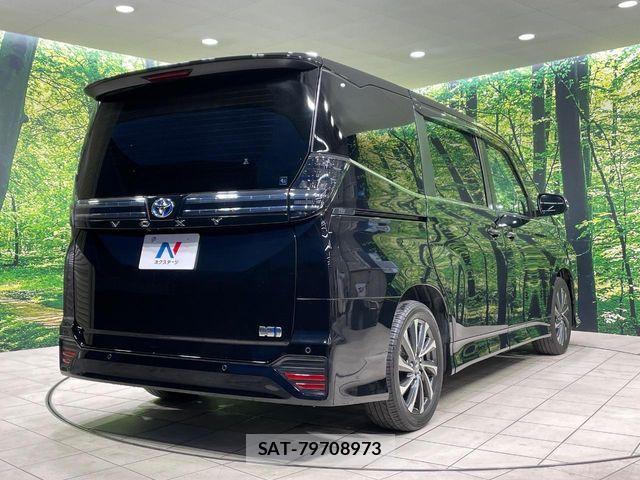 Toyota VOXY HYBRID 2024-09 5882640-16