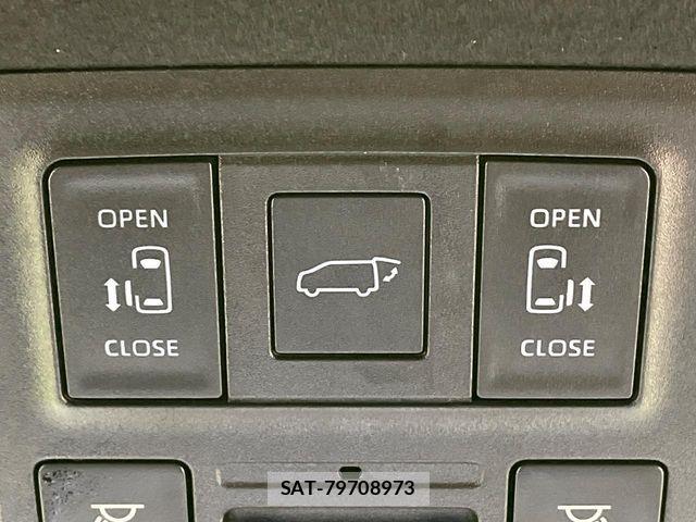 Toyota VOXY HYBRID 2024-09 5882640-2