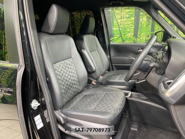 Toyota VOXY HYBRID 2024-09 5882640-6
