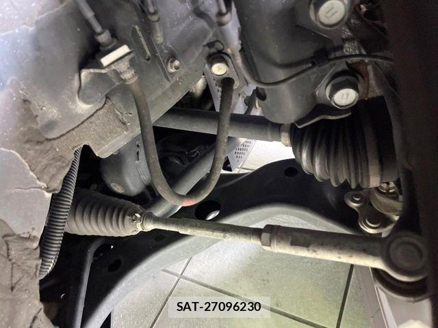Toyota VOXY HYBRID 2023-04 5882620-19