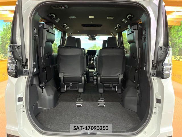 Toyota VOXY HYBRID 2026-02 5882577-13