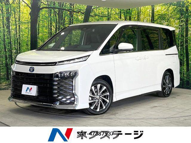 Toyota VOXY HYBRID 2025-03 5882598-0