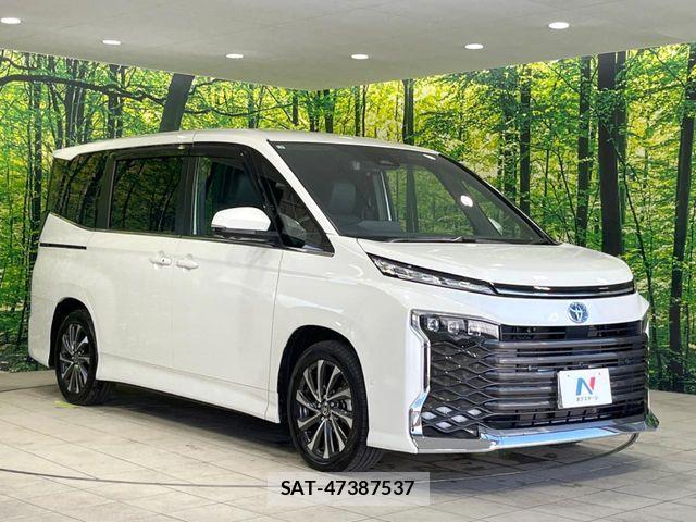 Toyota VOXY HYBRID 2025-03 5882598-16