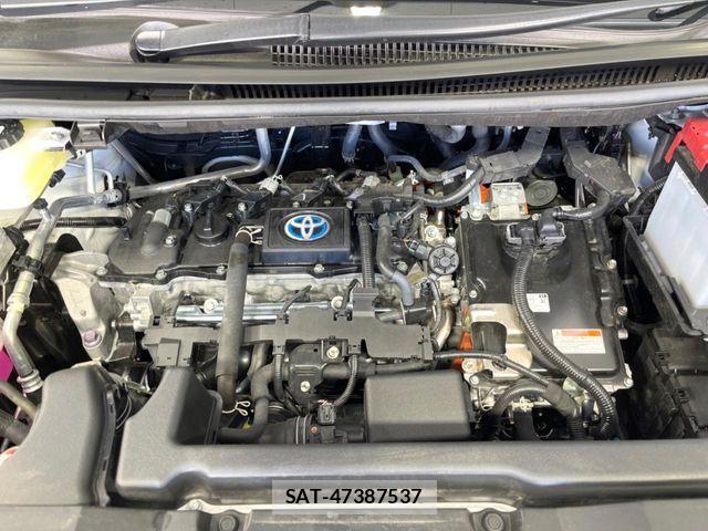 Toyota VOXY HYBRID 2025-03 5882598-18
