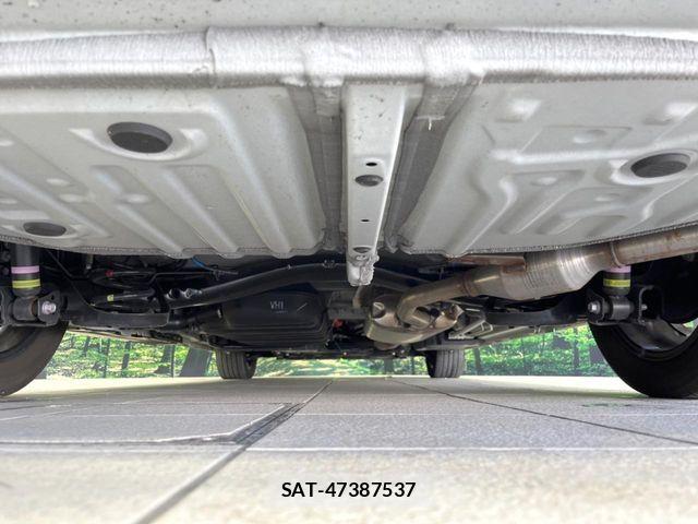 Toyota VOXY HYBRID 2025-03 5882598-19
