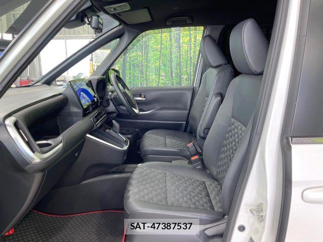 Toyota VOXY HYBRID 2025-03 5882598-7