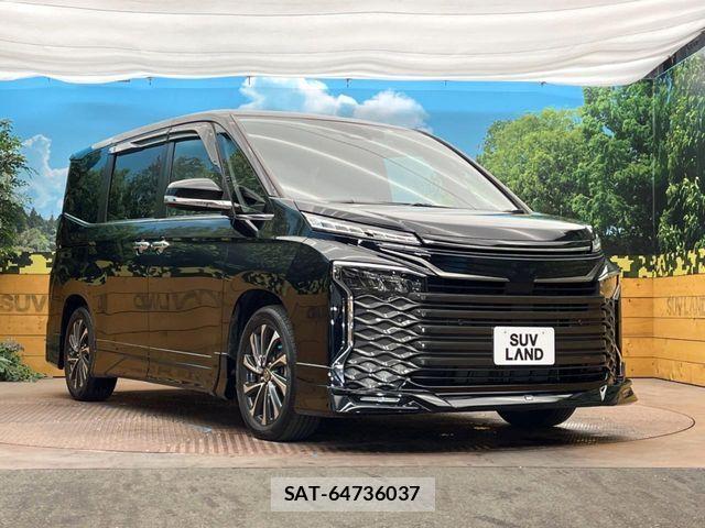 Toyota VOXY HYBRID 2023-04 5882636-15