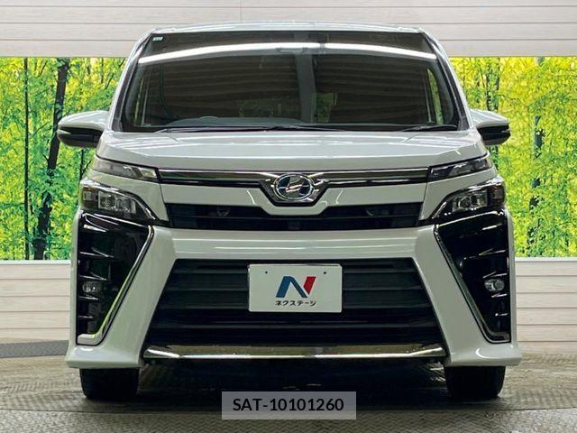 Toyota VOXY HYBRID 2017-11 5882709-14