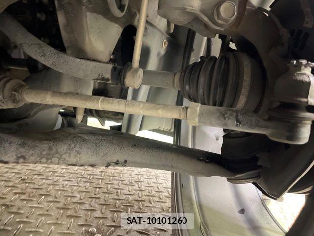 Toyota VOXY HYBRID 2017-11 5882709-19