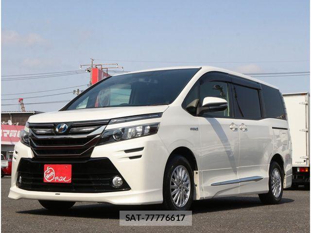 Toyota VOXY HYBRID 2014-05 5882723-0